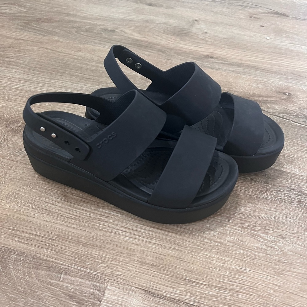 Crocs black platform sandals